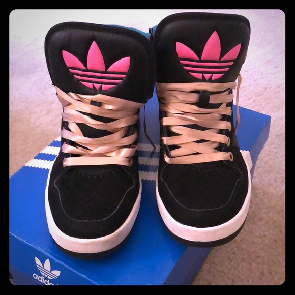 adidas Shoes - Adidas high top tennis shoes